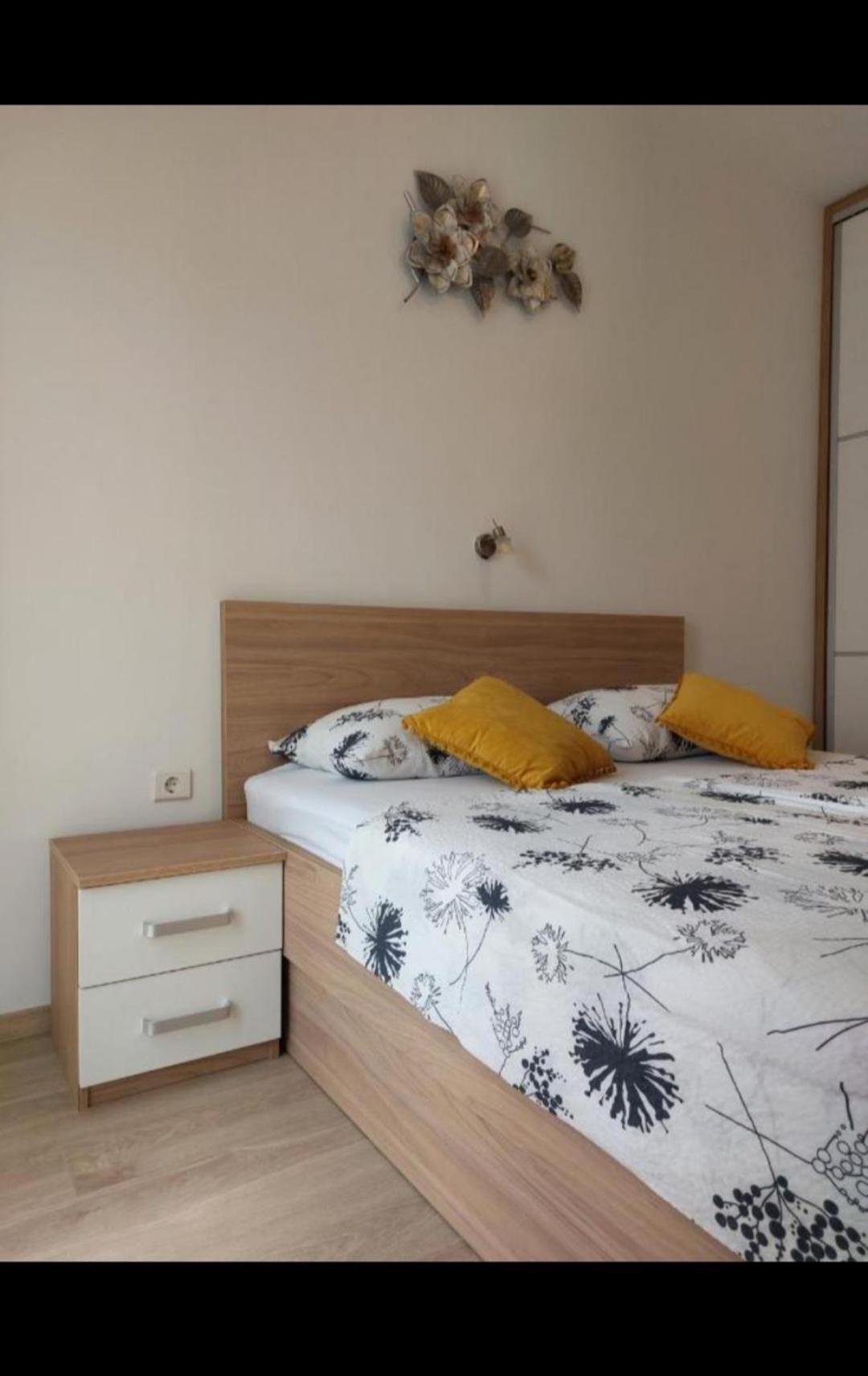 Apartments Ivanovski Rab Town Ngoại thất bức ảnh