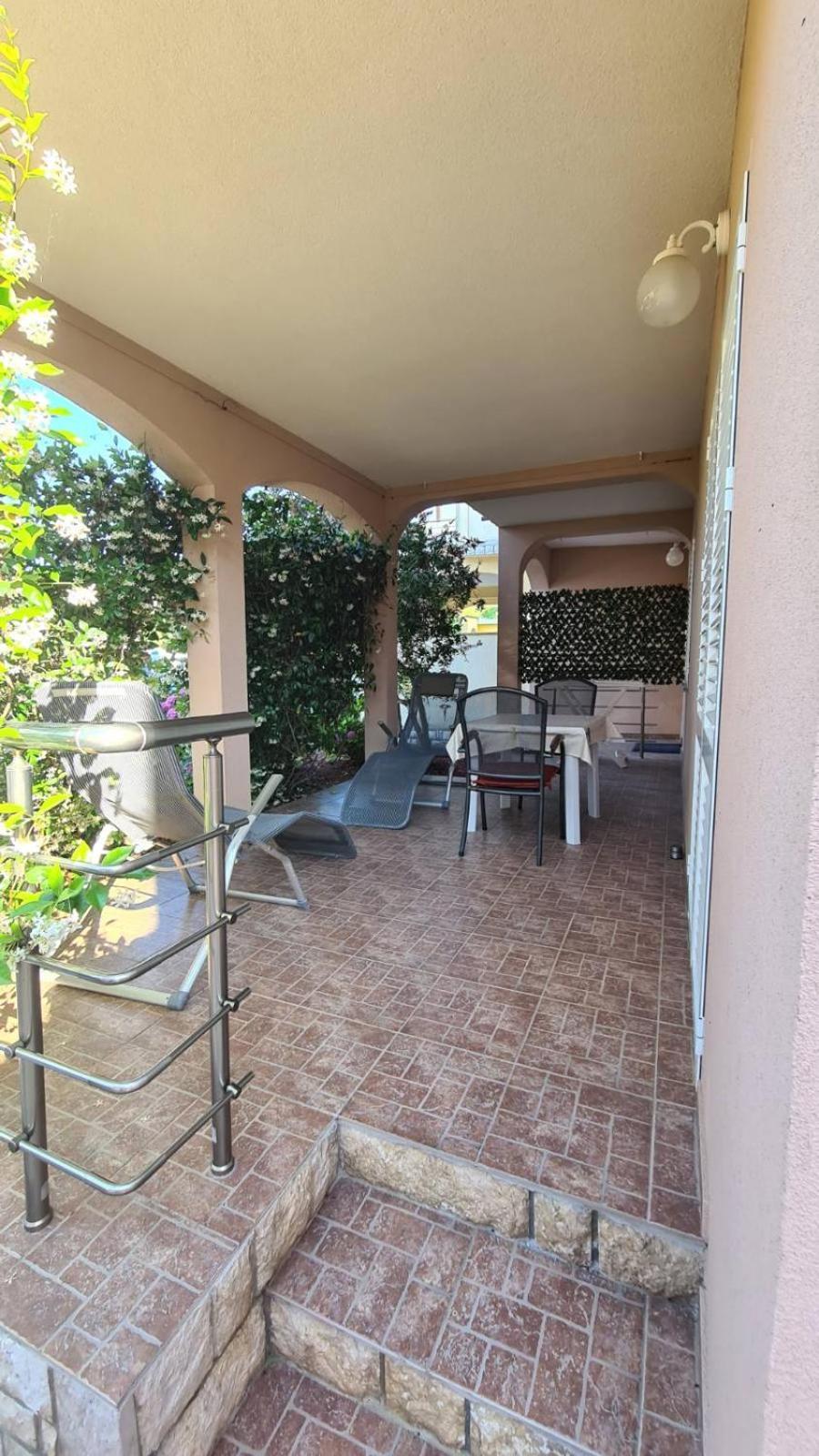 Apartments Ivanovski Rab Town Ngoại thất bức ảnh
