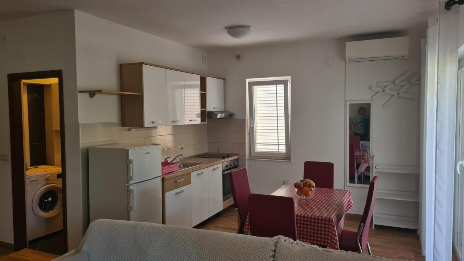 Apartments Ivanovski Rab Town Ngoại thất bức ảnh