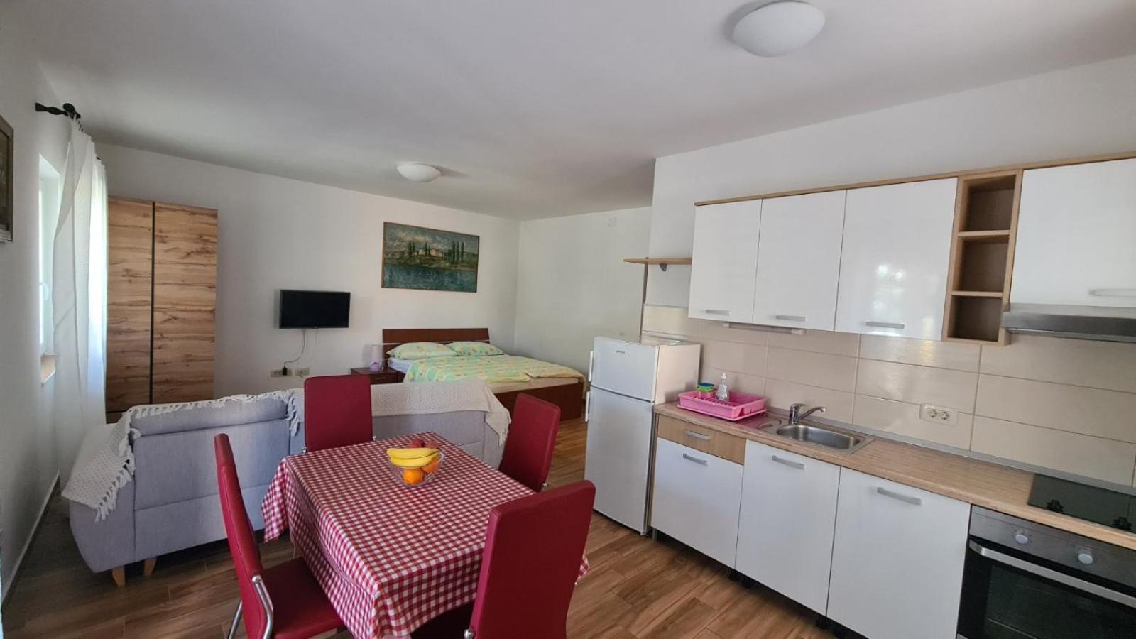 Apartments Ivanovski Rab Town Ngoại thất bức ảnh